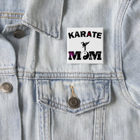 空手ママ 缶バッジ (インサイチュ)