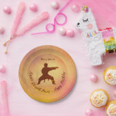 空手モダン武術アーツハッピーバースデー ペーパープレート (パーティー)