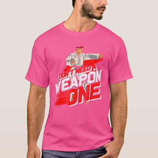 空手家のギフトの武器はおもしろい要らない Tシャツ (正面)