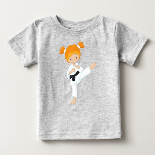 空手少女、かわいい女の子、黒帯、オレンジ色の髪 ベビーTシャツ (正面)