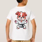 空手着を着たかわいいキャラクターの子犬 Tシャツ (裏面)