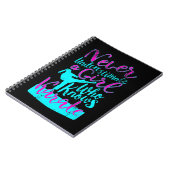 空手知り合いの少女を甘く見ない引用文 ノートブック (左側)