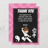 空手茶色髪の女の子のパーティーお礼カード 招待状 (正面/裏面)