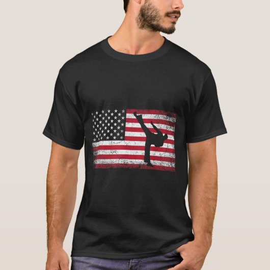 空手道 7月4日 アメリカ国旗 USA Tシャツ (正面)