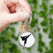 空手/テコンドーの蹴りのシルエット円形のKeychain キーホルダー (手)