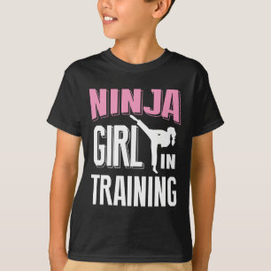 空手+テコンドー+忍者+女子+格闘 Tシャツ