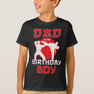 空手+テコンドー+誕生日おめでとうパパ 格闘技少年 Tシャツ