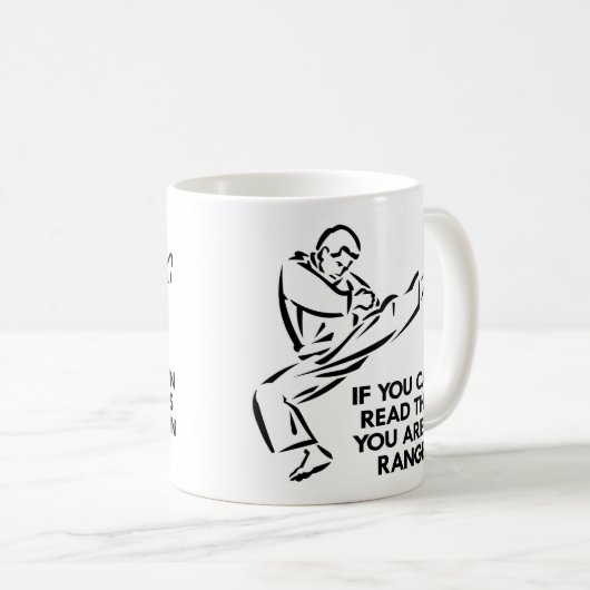 空手、MMAの範囲にあります コーヒーマグカップ (正面右)