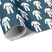 空手GISスーツとベルト、武術芸術 ラッピングペーパー (ロールコーナー)