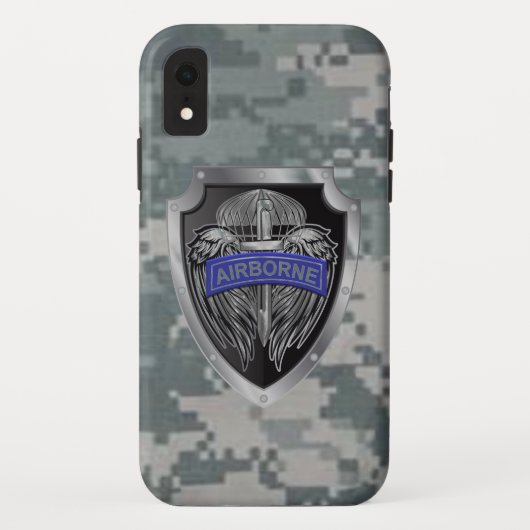 空挺部隊の伝説 - シールド付き翼 Case-Mate iPhoneケース (裏面)