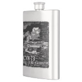 空母ジョージ・ワシントン フラスク (左)