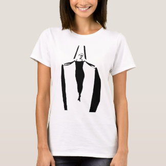 空気の絹の鉄の十字の姿勢 Tシャツ