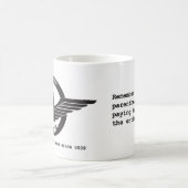 空気状態のマグ コーヒーマグカップ (中央)