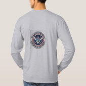 空港はチェックリストを訂正します Tシャツ (裏面)