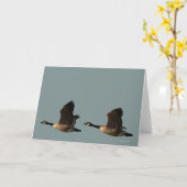 空白のでカスタマイズ可能で飛んでいるなガチョウカード カード (黄色い花)