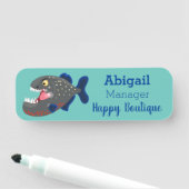 空腹のおもしろいピラニア漫画イラストレーション 名札 (インサイチュ)