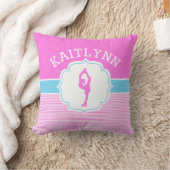 空色が付いているフィギュアスケート選手のピンクのストライプ クッション (ブランケット)