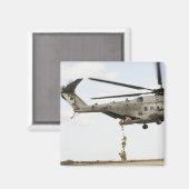 空軍の分隊が戦闘インサートを実施4 マグネット (正面/裏面)