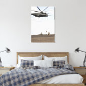 空軍の分隊が戦闘インサートを行う キャンバスプリント (インサイチュ (寝室))