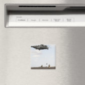 空軍の分隊が戦闘インサートを行う マグネット (インサイチュ (食洗機))