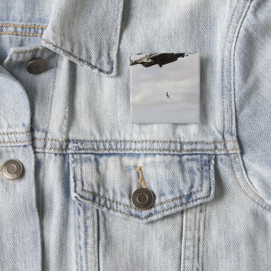 空軍の分隊戦闘機が戦闘用インサートを実施2 缶バッジ (インサイチュ)