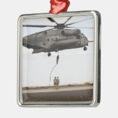 空軍の分隊戦闘機が戦闘用インサート3を実施 メタルオーナメント (左)
