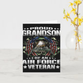 空軍の退役軍人の誇りある孫 カード (黄色い花)