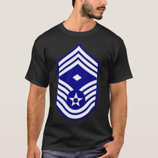 空軍最高曹長軍隊退役軍人T Tシャツ