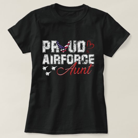 空軍誇りを持ったおばさん米国ハート軍隊女性 Tシャツ (デザイン正面)