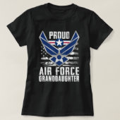 空軍誇りを持った孫娘US空軍ミリタール Tシャツ (デザイン正面)