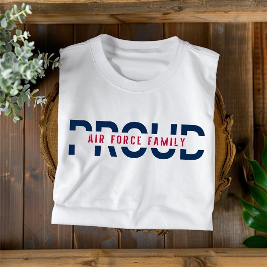 空軍誇りを持った家族男性への女性と子供 Tシャツ