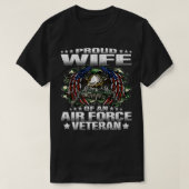 空軍誇りを持った退役軍人軍隊Vet Spの妻 Tシャツ (デザイン正面)