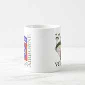 空輸退役軍人第82 コーヒーマグカップ (中央)