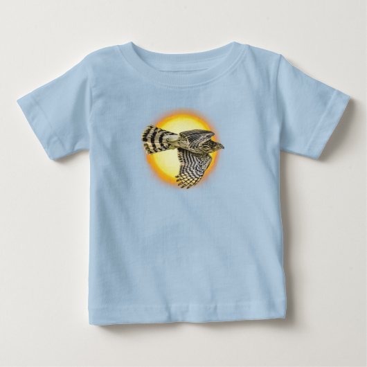 空飛ぶ鷹の炎 ベビーTシャツ (正面)