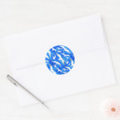 空飛んでいる青のカモメ ラウンドシール (封筒)