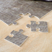 窓からあなたを眺めているタビー猫 ジグソーパズル (側面)