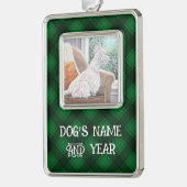 窓から外を見るウェスティン シルバープレートフレームオーナメント (左)