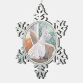 窓から外を見るウェスティン スノーフレークピューターオーナメント (右)