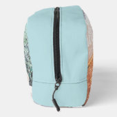 窓から外を見るウェスティン ドップキット (右)