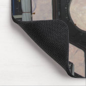 窓から見えるサハラ砂漠 マウスパッド (コーナー)