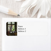 窓でドリルを押す ラベル (インサイチュ)