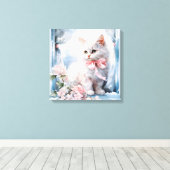 窓にピンクの弓を付けた白い子猫 キャンバスプリント (インサイチュ (ウッドフロア))