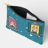 窓にラクーン&トナカイ アクセサリーポーチ (見開き)