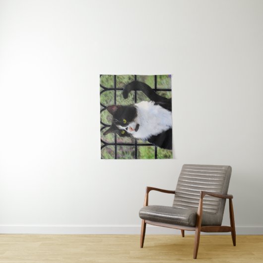 窓のオリジナル動物絵画アートに登場するタキシード猫 タペストリー (インサイチュ)