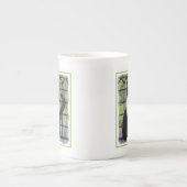 窓のオリジナル動物絵画アートに登場するタキシード猫 ボーンチャイナマグカップ (正面)