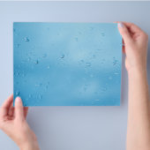 窓のガラスに雨が降る チラシ (手)