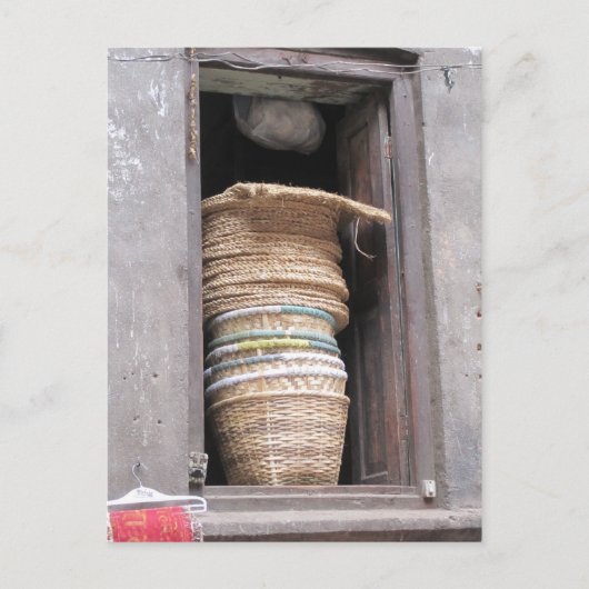 窓のバスケット ポストカード (正面)