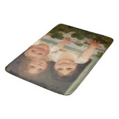 窓の子ども3 バスマット (アングル)