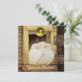 窓辺の白い鳩　茶色と黄色のウェディングパーティー 招待状 (スタンド正面)