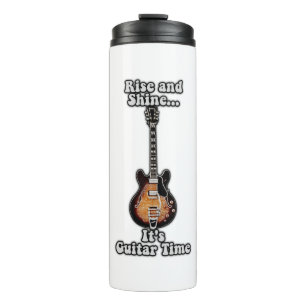 立ち上がって輝く。ギターの時間だ。ヴィンテージブラウン タンブラー